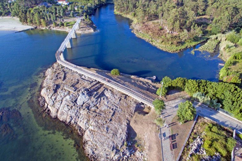 Castelo da Lúa, Spain